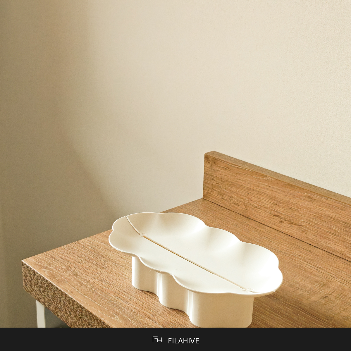 Cloud Tray