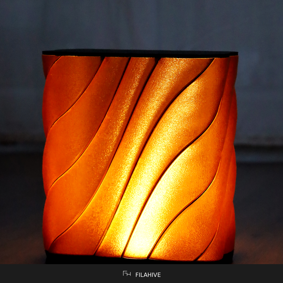 Fil Box Lamp
