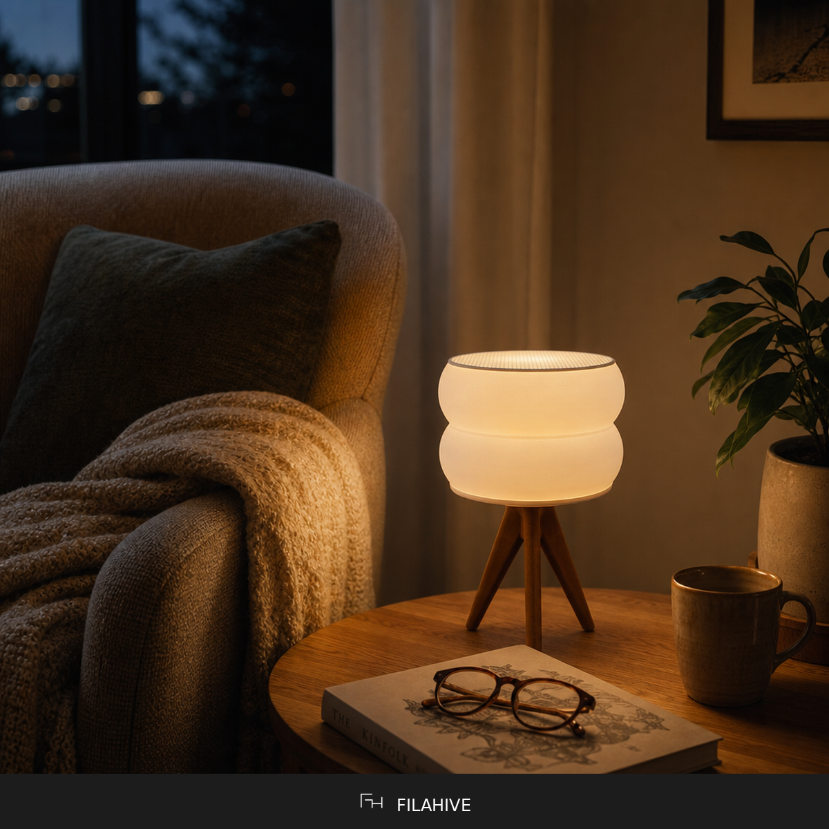 Gyroid Table Lamp