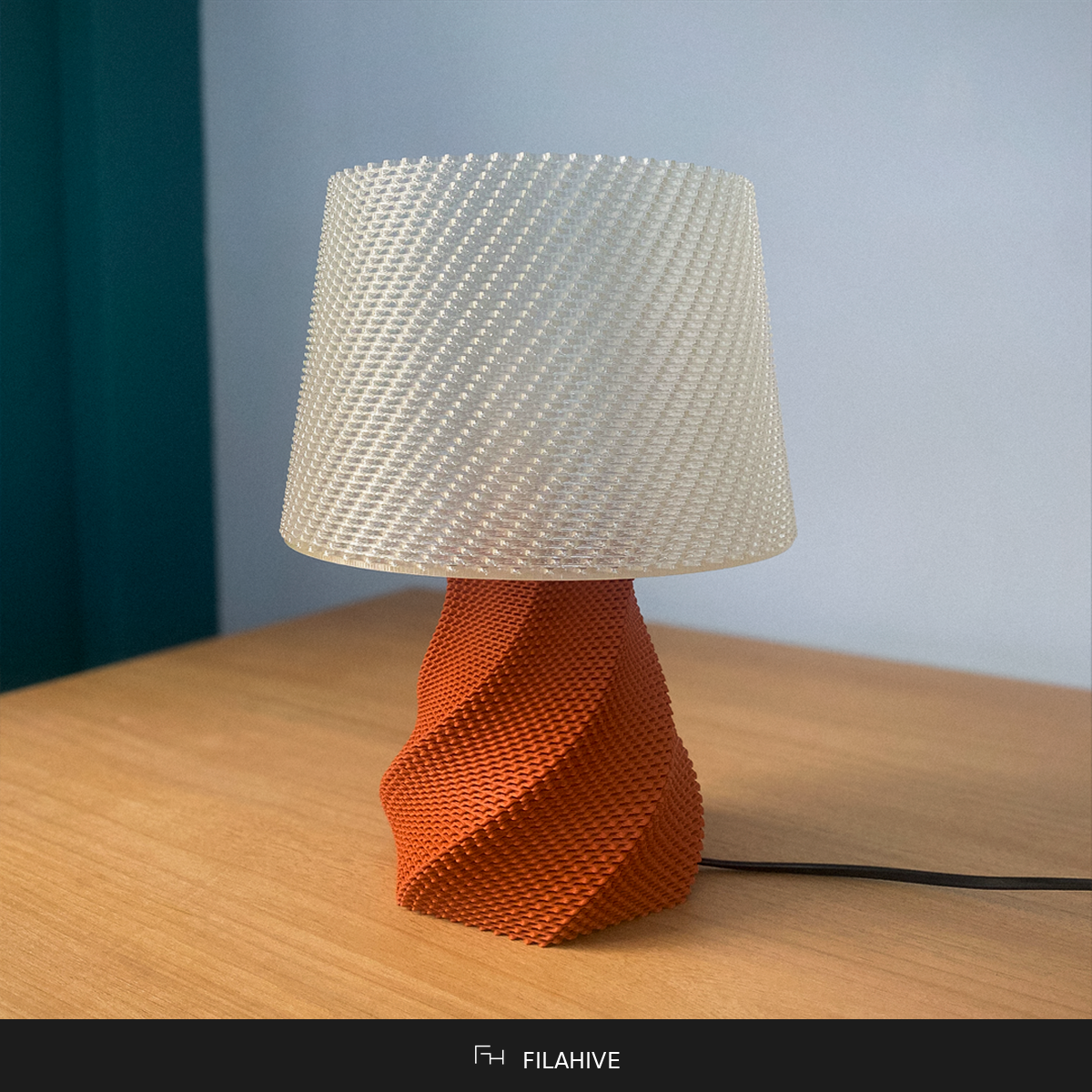 Julian Table Lamp — Solid RippleMesh