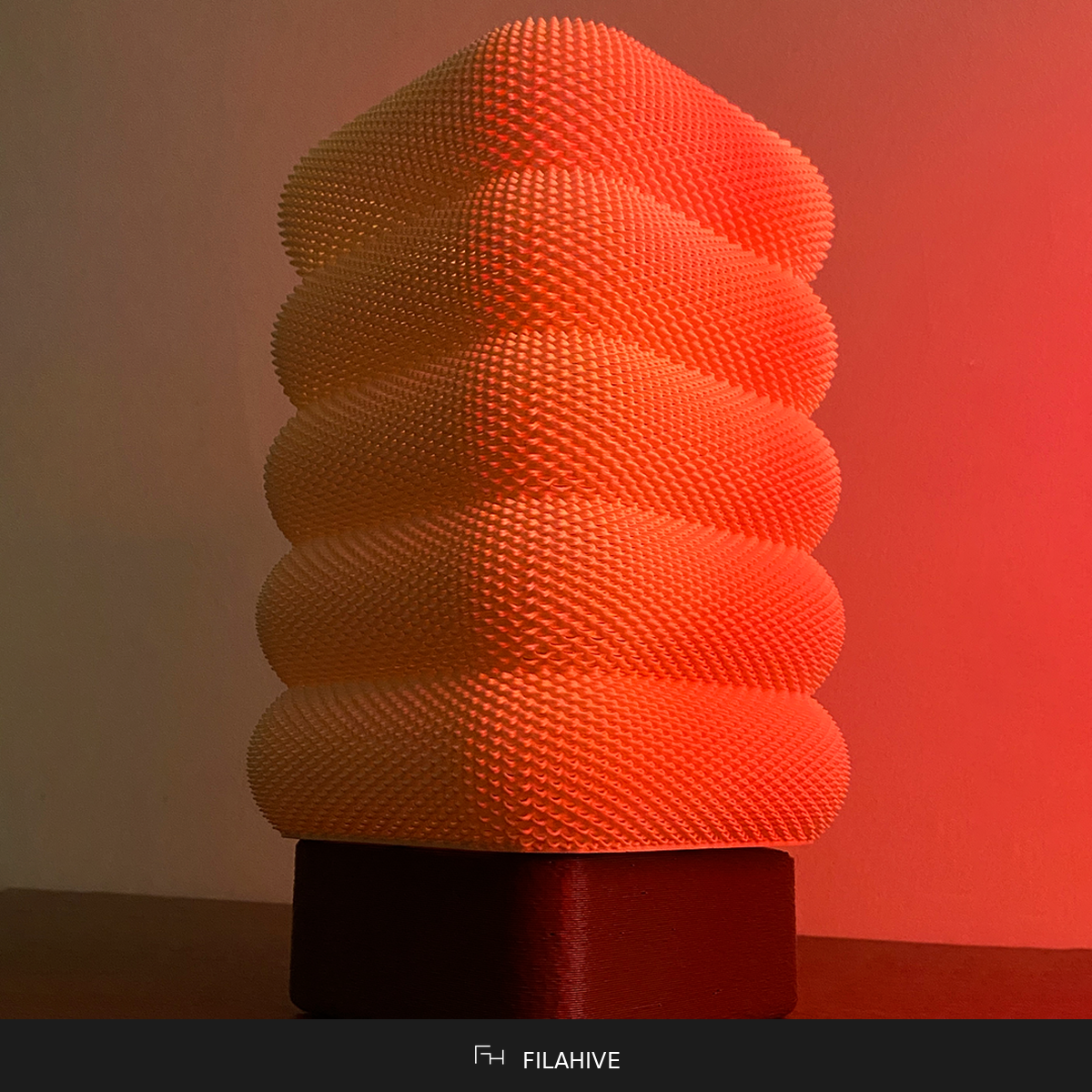 Sara Adaptive Lamp