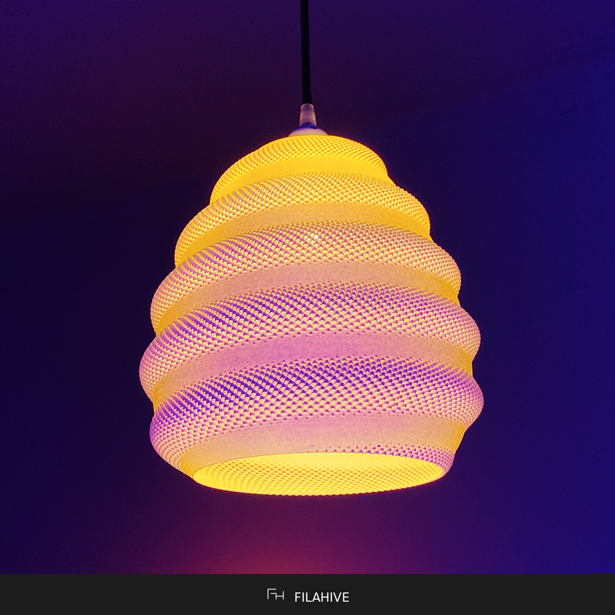 Toro Pendant Lamp — Spiral